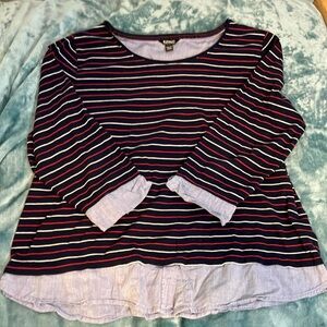 Buffalo Women’s 2XL Navy Top with Red and White Stripes and Chambray Detailing